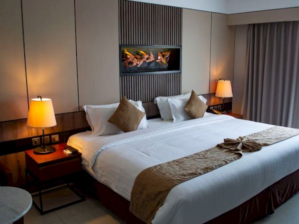 Pelican Inn & Suites