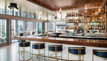 Pelican Inn & Suites