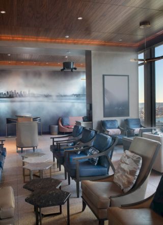 Pelican Inn & Suites